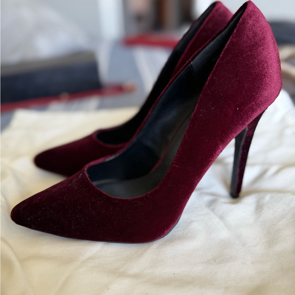 New Look Burgundy Velvet Heels